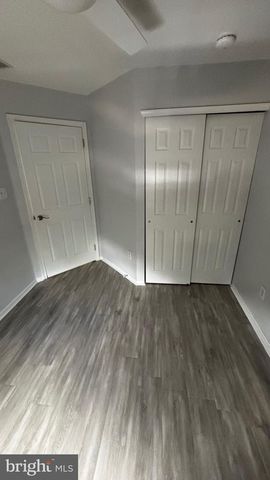 683 BARTON RUN BLVD, Marlton, NJ 08053