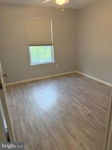 683 BARTON RUN BLVD, Marlton, NJ 08053