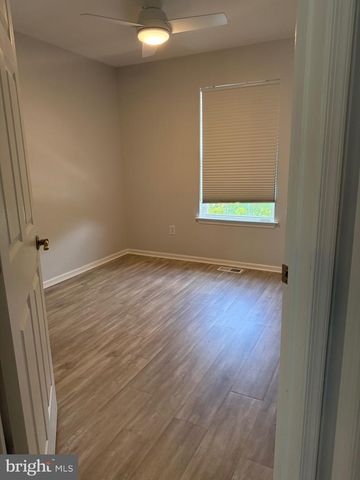 683 BARTON RUN BLVD, Marlton, NJ 08053