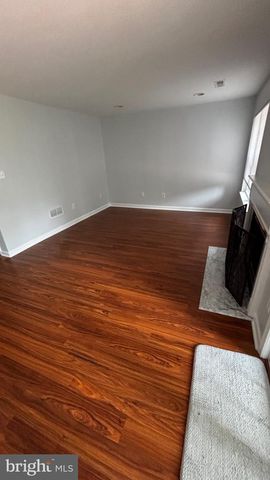 683 BARTON RUN BLVD, Marlton, NJ 08053