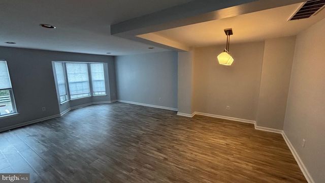 683 BARTON RUN BLVD, Marlton, NJ 08053