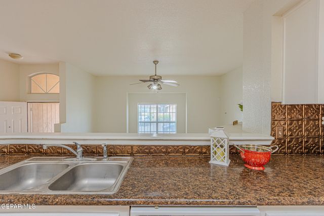 1420 BLACK RIDGE Drive, El Paso, TX 79912