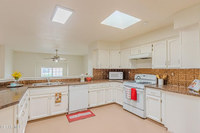 1420 BLACK RIDGE Drive, El Paso, TX 79912