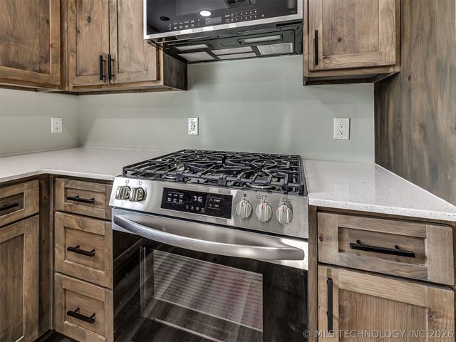 5823 S 31ST West Avenue, Tulsa, OK 74107