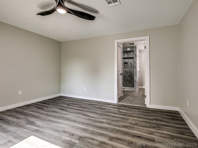 5823 S 31ST West Avenue, Tulsa, OK 74107