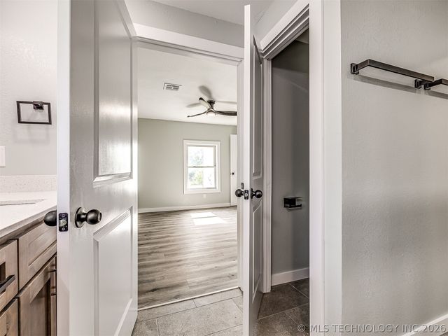 5823 S 31ST West Avenue, Tulsa, OK 74107