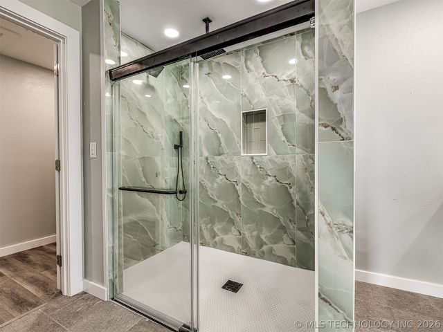 5823 S 31ST West Avenue, Tulsa, OK 74107