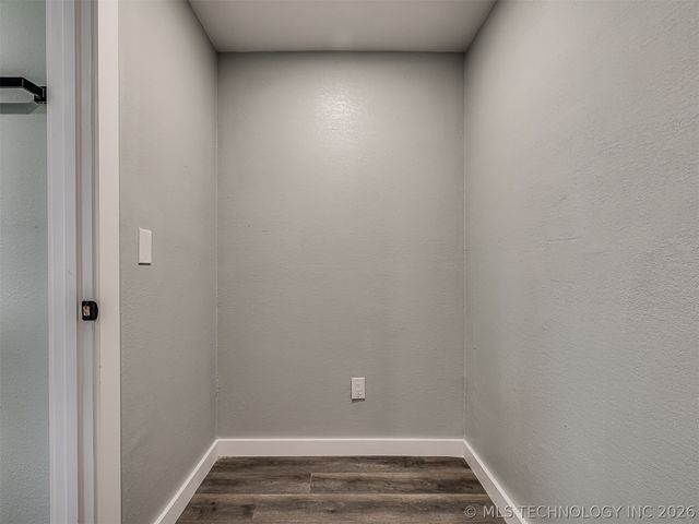 5823 S 31ST West Avenue, Tulsa, OK 74107