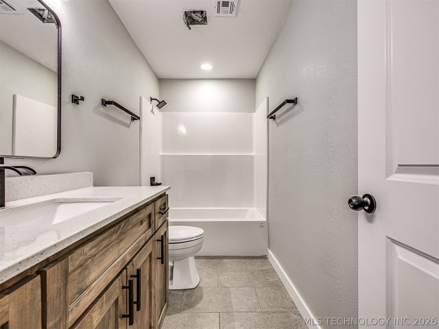 5823 S 31ST West Avenue, Tulsa, OK 74107
