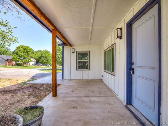 5823 S 31ST West Avenue, Tulsa, OK 74107