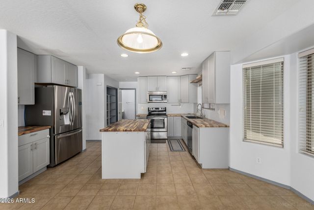 24984 W HIDALGO Drive, Buckeye, AZ 85326