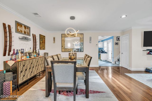 9 Frost Court, Freehold, NJ 07728