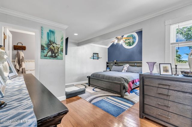 9 Frost Court, Freehold, NJ 07728