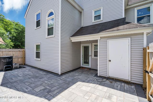 9 Frost Court, Freehold, NJ 07728