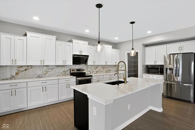 18228 Nickel Plate Drive, Westfield, IN 46074