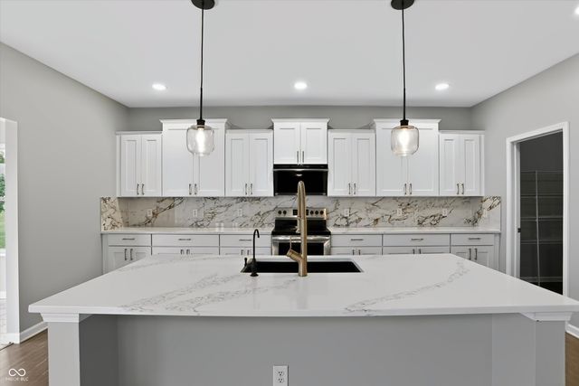 18228 Nickel Plate Drive, Westfield, IN 46074