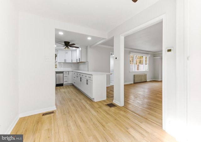 110 E SEAVIEW AVE, Linwood, NJ 08221