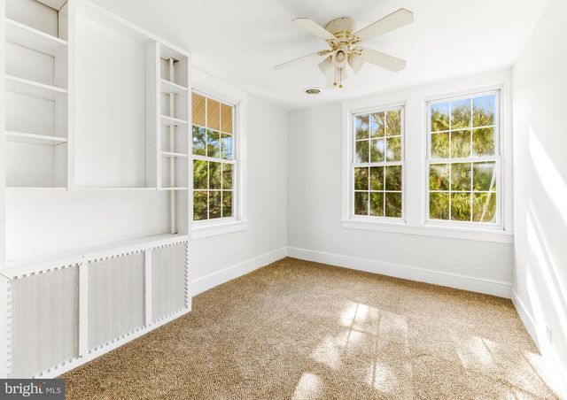 110 E SEAVIEW AVE, Linwood, NJ 08221