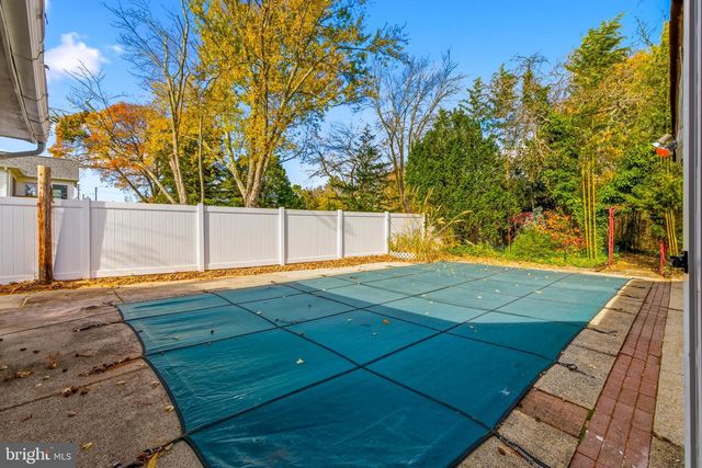 110 E SEAVIEW AVE, Linwood, NJ 08221