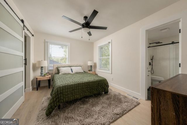2702 Rollingwood Lane SE, Atlanta, GA 30316