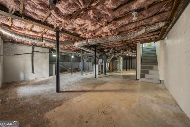 2702 Rollingwood Lane SE, Atlanta, GA 30316
