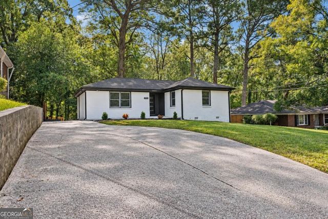 2702 Rollingwood Lane SE, Atlanta, GA 30316