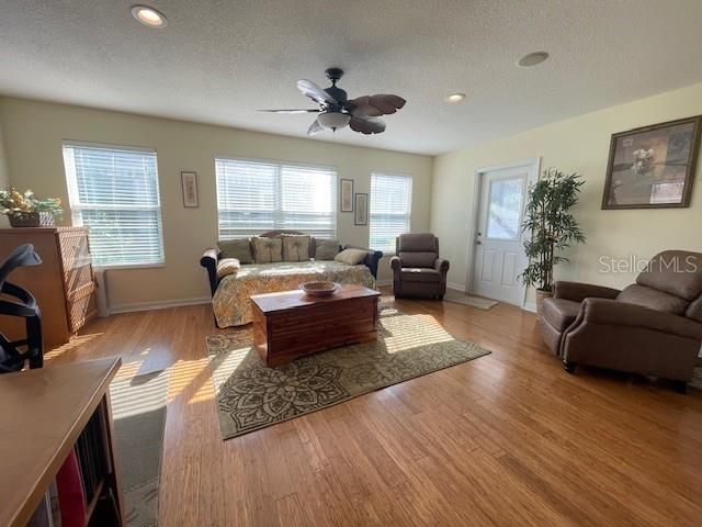 1620 LYNCHBURG LOOP, The Villages, FL 32162