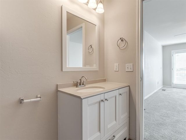 1230 SE 12th Avenue 1308, Norman, OK 73071