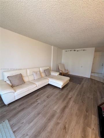 16851 NE 23rd Ave B304, North Miami Beach, FL 33160
