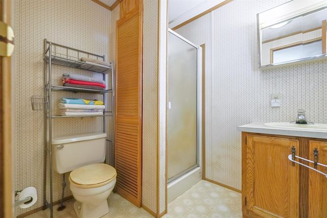 20 Riverside Drive, Fremont, NH 03044