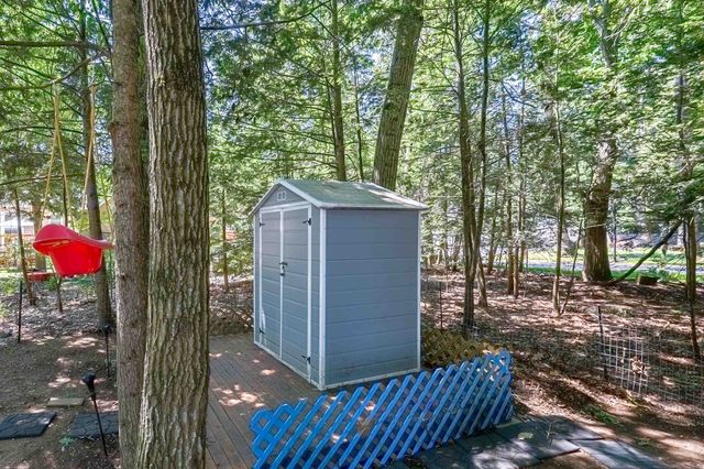 20 Riverside Drive, Fremont, NH 03044