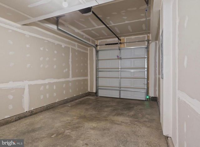 24230 ULLAPOOL TER, Sterling, VA 20166