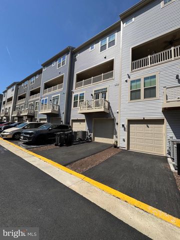 24230 ULLAPOOL TER, Sterling, VA 20166