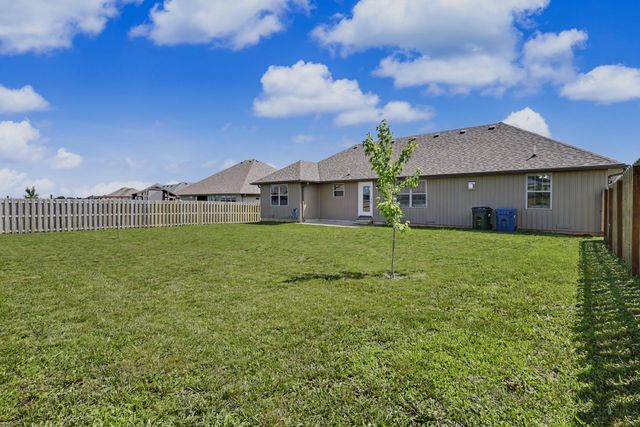 4223 Tuscany Circle, Ozark, MO 65721