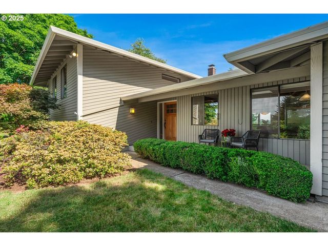 31430 Ne Canter Ln, Sherwood, OR 97140
