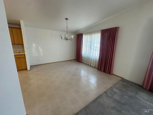 3610 15th Street 32, Lewiston, ID 83501