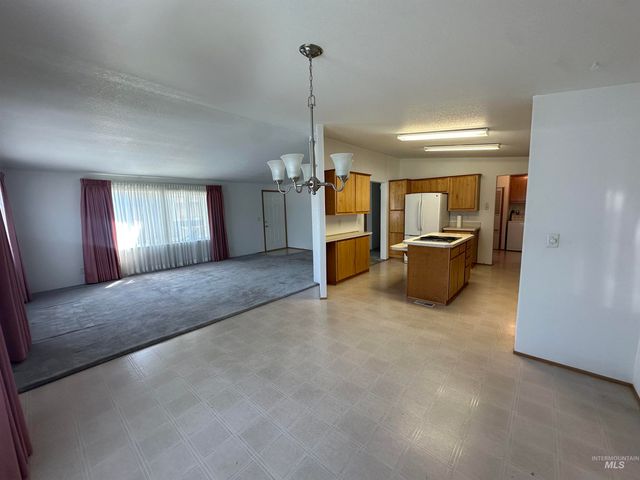 3610 15th Street 32, Lewiston, ID 83501