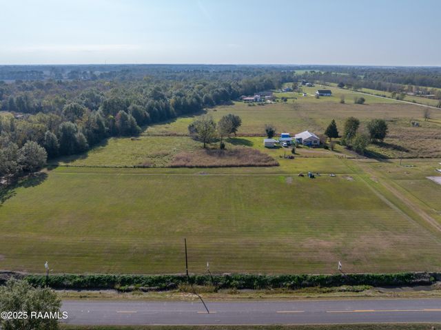 529 Gazette Road - Tract 4, Scott, LA 70583