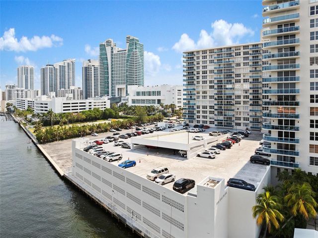 3800 S Ocean Dr 238, Hollywood, FL 33019