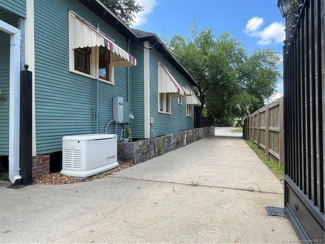 114 Park Avenue, Lake Charles, LA 70601