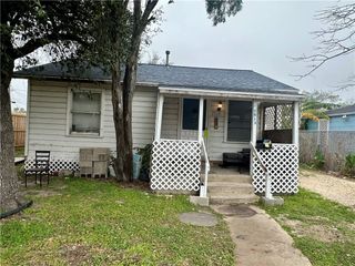 2513 Terrace St, Corpus Christi, TX 78404