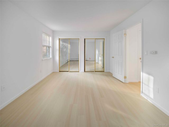 1 Doxbury Lane, Suffern, NY 10901