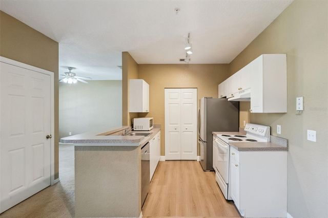 825 GRAND REGENCY POINT 103, Altamonte Springs, FL 32714