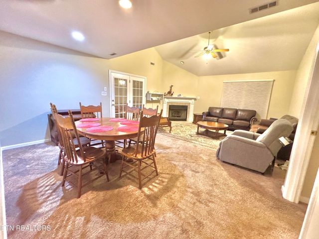 7512 Saint Baron Way, Powell, TN 37849