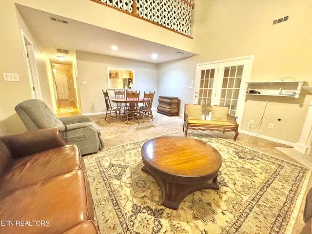 7512 Saint Baron Way, Powell, TN 37849