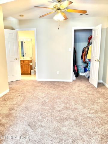 7512 Saint Baron Way, Powell, TN 37849