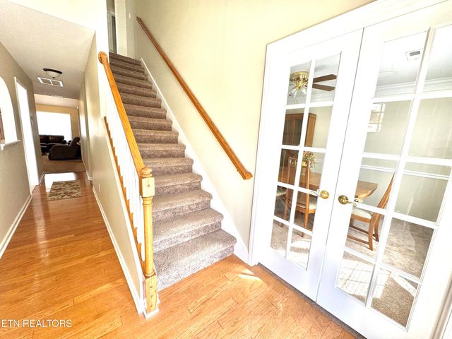 7512 Saint Baron Way, Powell, TN 37849