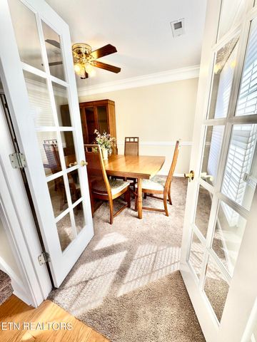 7512 Saint Baron Way, Powell, TN 37849