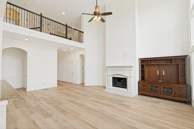 9318 Rainbluff Lane, Katy, TX 77494