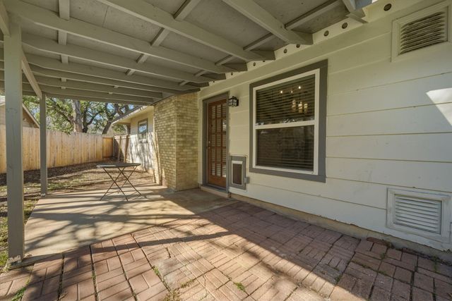2303 Harwick DR, Austin, TX 78745